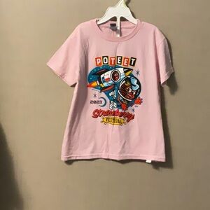 Gildan Pink Short Sleeve Tee with Train Graphic